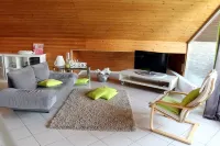 Modern and spacious attic apartment in Abtsteinach im Odenwald Hotel a Abtsteinach
