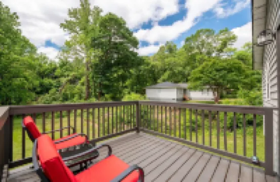 Riverside Cottage in Mt. Holly- Quiet & Comfy