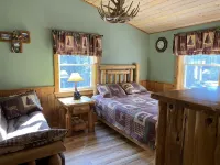 Fall Foliage Lodge Near Schoodic Scenic Byway & Acadia National Park w/ Kayaks Hotels in Sullivan