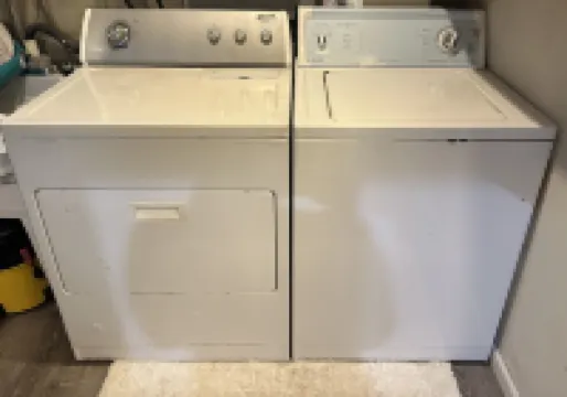 Modern beach apartment 1.0 mile to the beach...