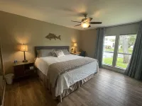 Beautifully renovated Bay View Escape!