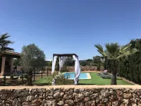 BEAUTIFUL VILLA WITH PRIVATE POOL JUST 20 MINUTES FROM "ES TRENC" BEACH