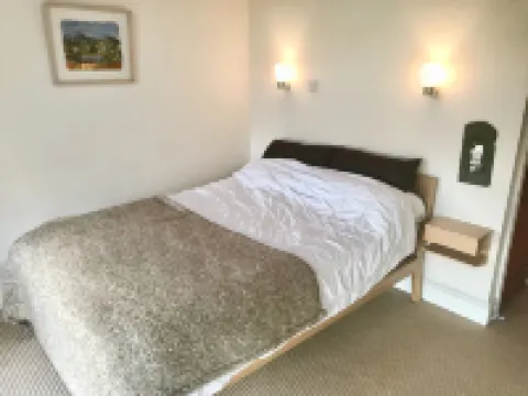 "Home from Home" in the Bannau Brycheiniog with stunning views of the Usk Valley