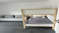 Moderne Ferienwohnung, Platz für 6 Gäste - 2 Schlaf-/ Wohn-/badezimmer, Terrasse