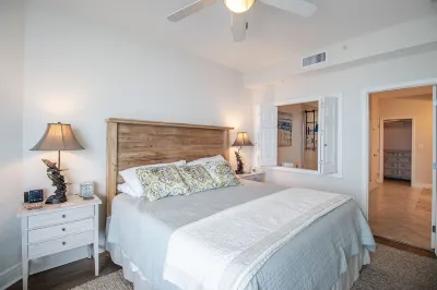 Astonishing Condo, Beach, Pool, Views, Sleeps 6 Hôtels à proximité de : Mississippi Coast Coliseum and Convention Center