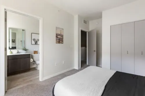 City Center Cove ~ Close to MOA & MSP Airport