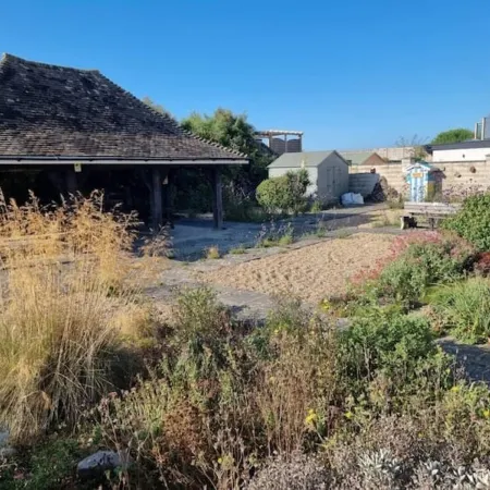 Stone's Throw from Beach and Forest, Country Walks