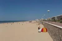 Rental studio 30 m2 panoramic view facing the sea all periods