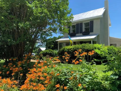 Perfect getaway at foothills of the Blue Ridge Mountains, with gorgeous views! Hotels in Samuel Miller