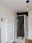 Clécy center, 10 min walk from the banks of the Orne .4 to 10 people adjustable rates