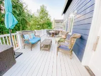 Farmhouse by the Falls Hotels in Snoqualmie