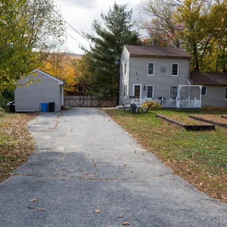 Sunnyside home near Sunday River, Black Mountain, Lakes, Rivers and Hikes