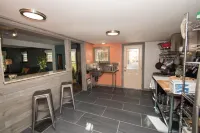 Private bungalow set in the forest Hotels in Hamilton County