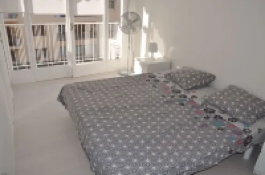 Beautiful for 4 people, town centre, 100 m from the beaches, near the shops