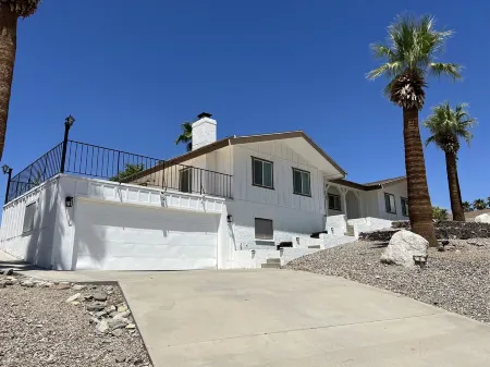 HAVASU HILLS PRIME LOCATION 3 MIN FROM LAKE