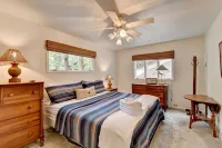 Golden sunrise, big water views, and marina a hop away