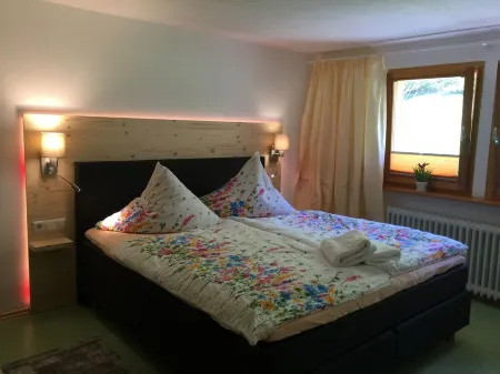 Fewo 2 - Lugo Отели в г. Тодтнау