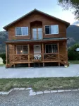 Wake up to Wild Life, River & Mountain View !