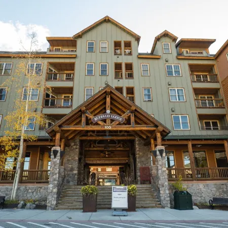 Remodeled modern ski-in/ ski-out condo in Keystone, 1 bd/1 ba, sleeps 4