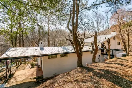 The McKenzie Estate - Old Town Occoquan