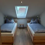 Neubau - Helle und Gemütliche Fewo Waldblick Hotels in Hoslwang