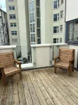 Millgrove House Apt 6 with balcony and stunning sea view