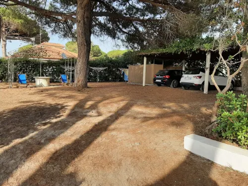 Apartment in Villa Valentini, seafront, Gulf of Gaeta, parking included Hotels in Minturno