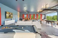 Modern Farmhouse Near Distilleries! Hot Tub, GameRoom, Firepit, Luxury, 5-Acres!