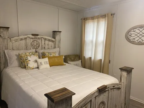 Simply Buffalo sleeps 10,  St Joe, AR- Float the middle beautiful Buffalo River