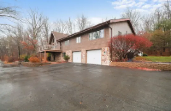 Private Pool,Arcade& HotTub - Heart of Poconos