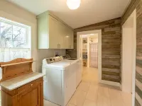 Historic Hico Remodel- EV/RV Outdoor Outlet ハミルトンのホテル