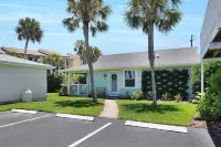 Your Beach Home Away from Home! Hotels near St. Johns County Ocean Pier & Courts Park