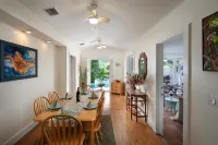 Tranquil Beauty-Private Pool - Outside Lanai-Beaches Nearby - プライペートプール