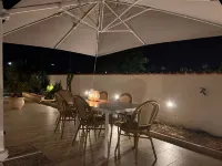 Detached villa a few meters from the sea
