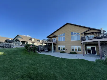 Lake Mac Condo on The 18th Fairway