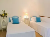 Priory Barn - ideal for large family groups. Sleeps 8/9 adults plus 3 children