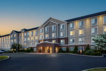 Homewood Suites by Hilton Wallingford-Meriden Отели рядом с достопримечательностью «Выберите Роузмари Холл»