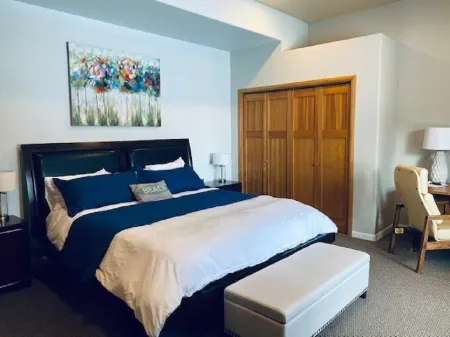 ORCA HOUSE SPECTACULAR VIEW!! KACHEMAK DRIVE