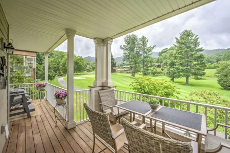 NEW LISTING Beautiful Condo on the 9th Hole with Great Views