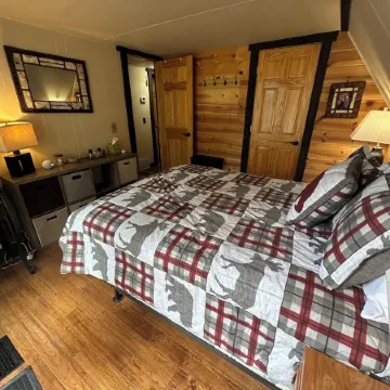 Fun 3-bedroom cabin Close to Keystone, Hill City, Rushmore, Pactola & ATV Trails