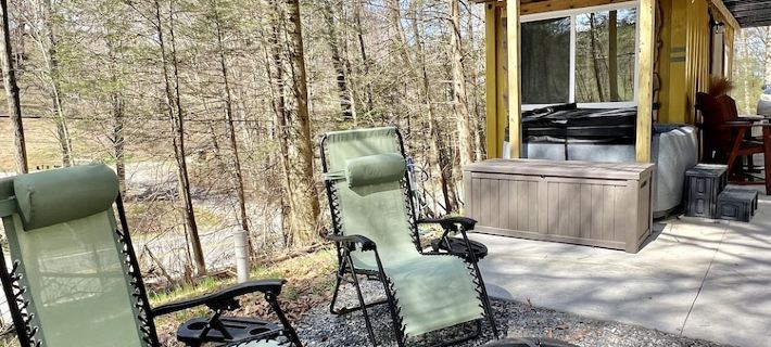 Get 'WilderMcFaddenRidge mins from New River Gorge Nat'l Park w/hot tub! Hotels in Nicholas County