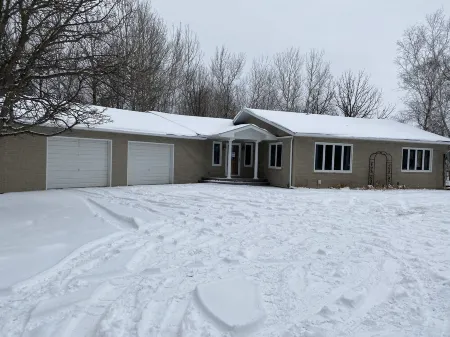 Lake of the Woods Getaway #2 Отели в г. Лейк-оф-Вудс