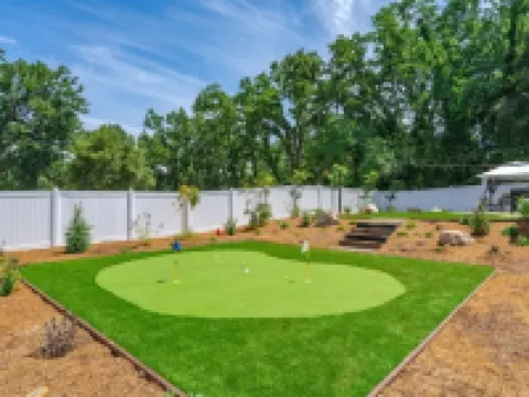 Stunning New Horse and Hare Inn โรงแรมในMurphys