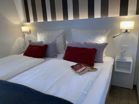 First floor apartment with terrace and garden Отели в г. Боркум