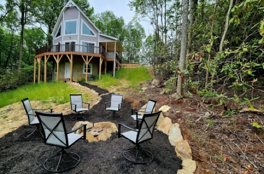 Beautiful new home near Blowing Rock