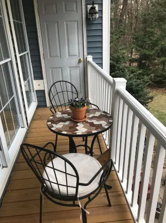 Privacy yet close to downtown Saratoga