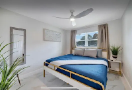 Luxury Retreat Largo - Beaches - 12PPL - Pool Spa