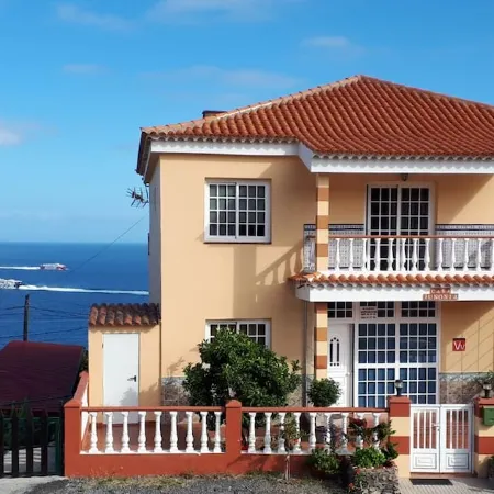 Casa Junonia, with terrace Bajo A