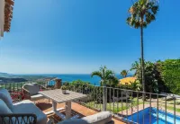 Villa Miranda with private heated pool and fantastic views!