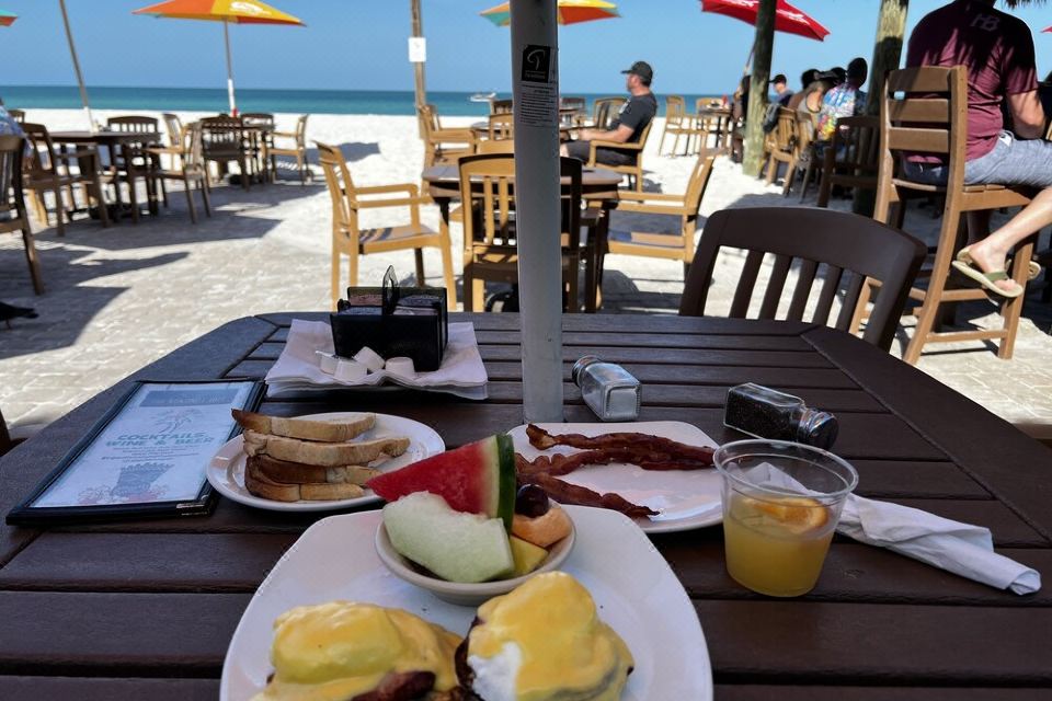 Photo 4 of 6